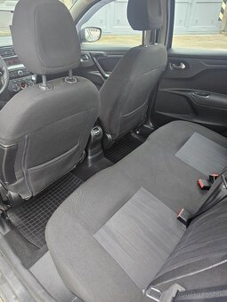 Peugeot 301 1.2 - 10