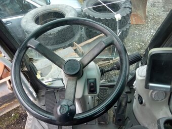 Kolové rypadlo VOLVO EW 180C - 10