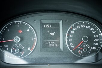 VOLKSWAGEN CADDY Maxi 1.6 TDI 75kW M5 2011 - 10