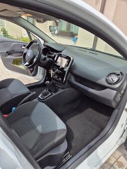 Renault Clio 1.5 DCi AUTOMAT - 10