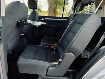 VOLKSWAGEN TOURAN 2.0TDI 7- miestne COMFORTLINE - 10