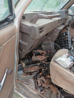 Mitsubishi Pajero 1 2.5 td - 10