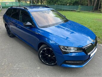 ŠKODA SUPERB iV COMBI TSI SPORTLINE - 10