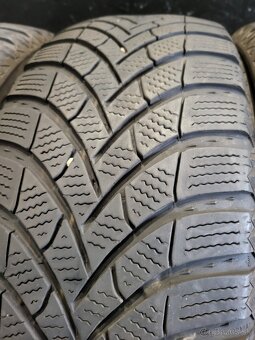 195/60 R15 Semperit zimne pneumatiky - 10