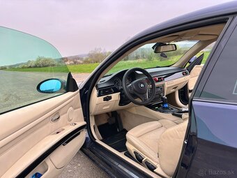BMW E92 320i - 10