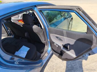 Kia Ceed 1.4CRDI ROČNÍK 2014 - 10