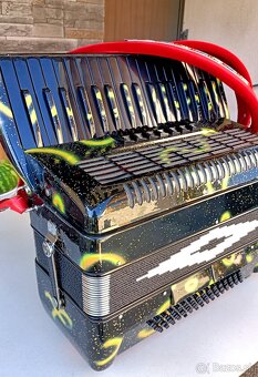 Akordeon , harmonika Golden Cup musette - 10