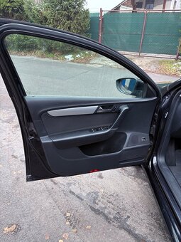 VW Passat B7 2.0tdi DSG - 10