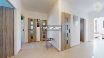 HALO reality - Predaj, trojizbový byt Muránska Huta, Predná - 10
