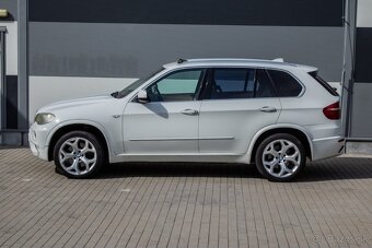 BMW X5 xDrive48i - 10