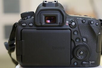 Canon EOS 6D Mk2, Tamron AF 100-400mm F/4.5-6.3 Di VC USD - 10