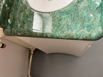 Exkluzívna kúpelňová skriňa s umývadlom mramorová doska - 10