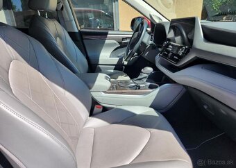 Toyota Highlander 2.5-HYBRID-PANORAMA-TAŽNÉ2T - 10