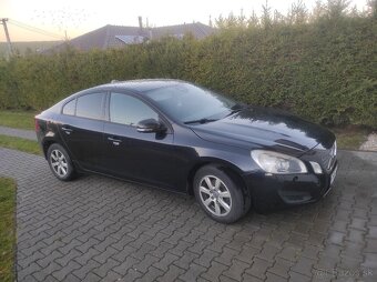 Volvo S60 - 10