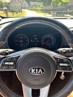 KIA sportage 1.6 CRDI - 10