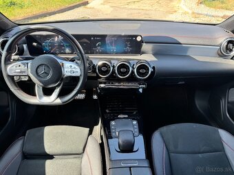 Mercedes-Benz CLA Shooting Brake SB 180 A/T - 10