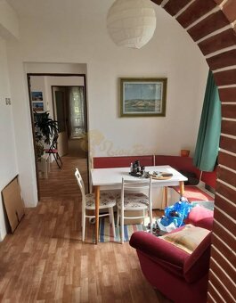 Dvojgeneračný rodinný dom v Hamuliakove, tichá časť - 10