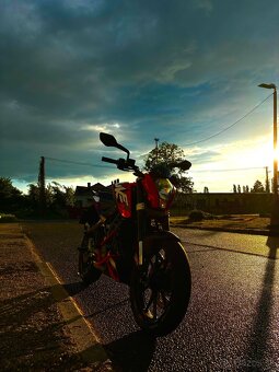 KTM Duke 125 2015 - 10