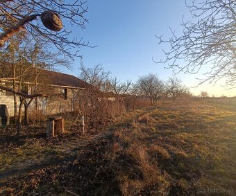 Investičný pozemok v obci Lehnice- 1740 m2 - 10