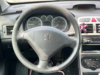 Peugeot 307 1.6 XT - 10