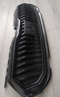 Škoda Fabia 4 IV maska chladiča Fabia 4 minute Carlo 6VA - 10