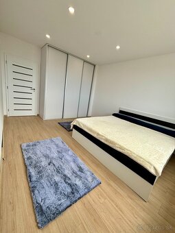 Predaj 5 izb.rodinný dom Hlohovec- NováŠtvrť - 10