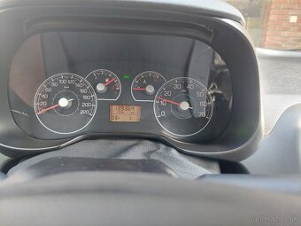Grand Punto 1.2 - 10