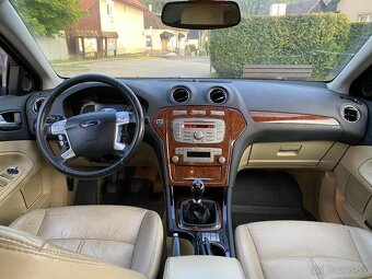 Ford Mondeo MK4 2.0TDCI 103kw GHIA - 10