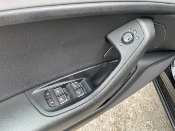 Audi A6 Avant 2,0tdi - 10