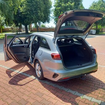 Kia ceed SW 1,5 T-Gdi 118kw, záruka, tažné, po servisu, DPH - 10