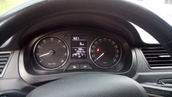 Škoda Rapid 1,2 TSI 63kw r.2013 - 10