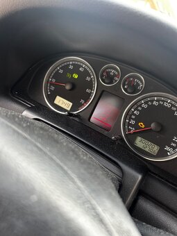 Volkswagen Passat B5.5 V5 125kw, 2.3L - 10
