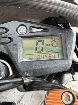 Yamaha XT660R - 10