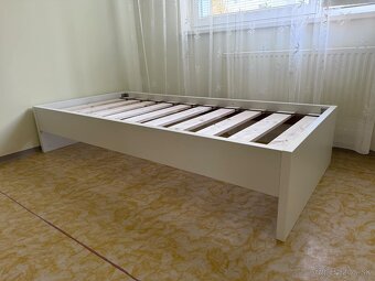 Predám jednolôžkovú posteľ - 90x200cm -BIELA - 10