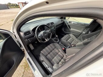VW Golf VI GTI 2.0TSI - 10