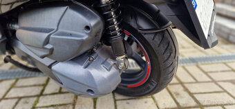 Predám Kymco Downtown 300i ABS - Rezervovaný - 10