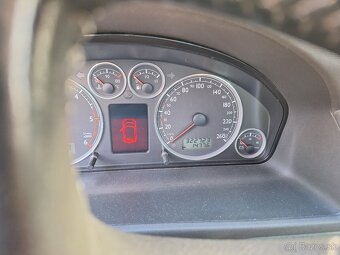 Predám VW Sharan 2.0TDI, 103kW, r.v:2008 - 10