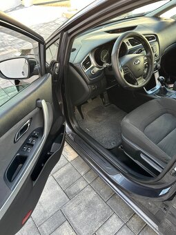Kia CEED SW 1.6 CRDI - 10