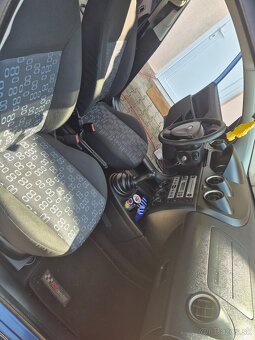 Ford fiesta 1.4tdci - 10