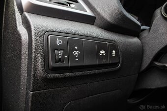 Hyundai Tucson 1.7 CRDi Style M6 - 10