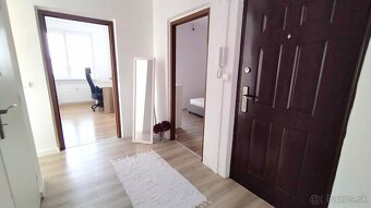 PREDAJ,3izb.byt v Lučenci na Vajanského ulici - 10