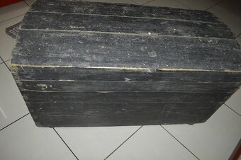 predam velka drevena starozitna truhlica - 10