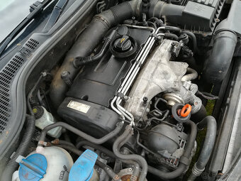 rozpredam škoda octavia 2 2.0 tdi 103kw bkd 2007 - 10