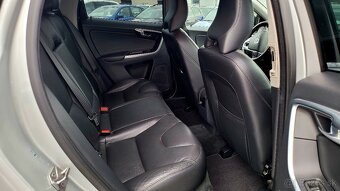 Volvo XC60 2.4 D5 -158kw AWD 4x4 - 10
