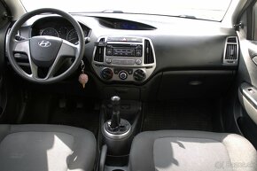 Hyundai i20 1.2i benzín 112000km - 10