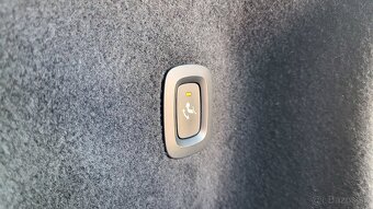 Volvo V60 B4 Momentum A/T - 10