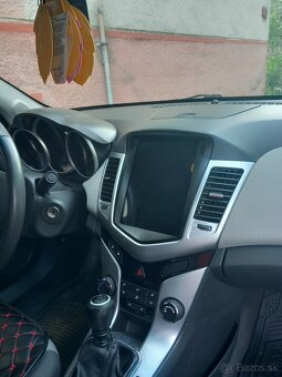Chevrolet cruz 1,6 2010 - 10