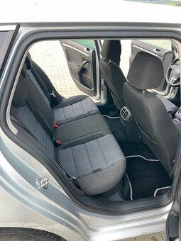 Volkswagen Golf VI Variant 1.6 TDI - 10