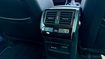 Superb Combi 2.0 TDI DSG 200k SPORTLINE PANORAMA 360°KAMERY - 10