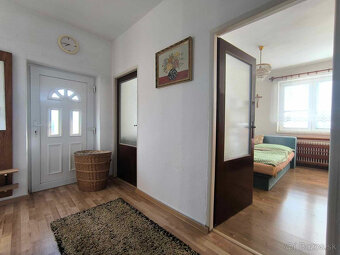 ‼️PONÚKNITE CENU‼️ DOM NA PREDAJ,SKAČANY (2 DOMY ZA CENU)‼️ - 10